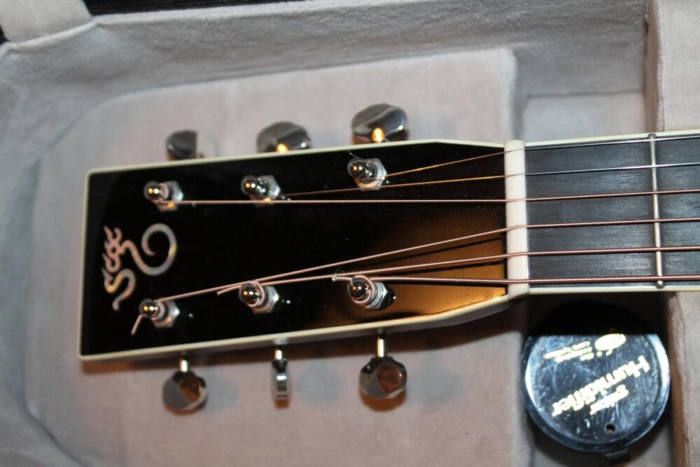 Santa Cruz OM Grand Rosewood/Spruce with LR Baggs Anthem