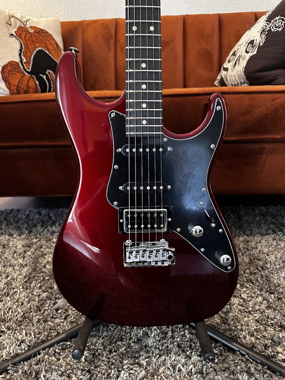 Suhr Pete Thorn Signature Standard HSS 2022 - Present - Garnet Red