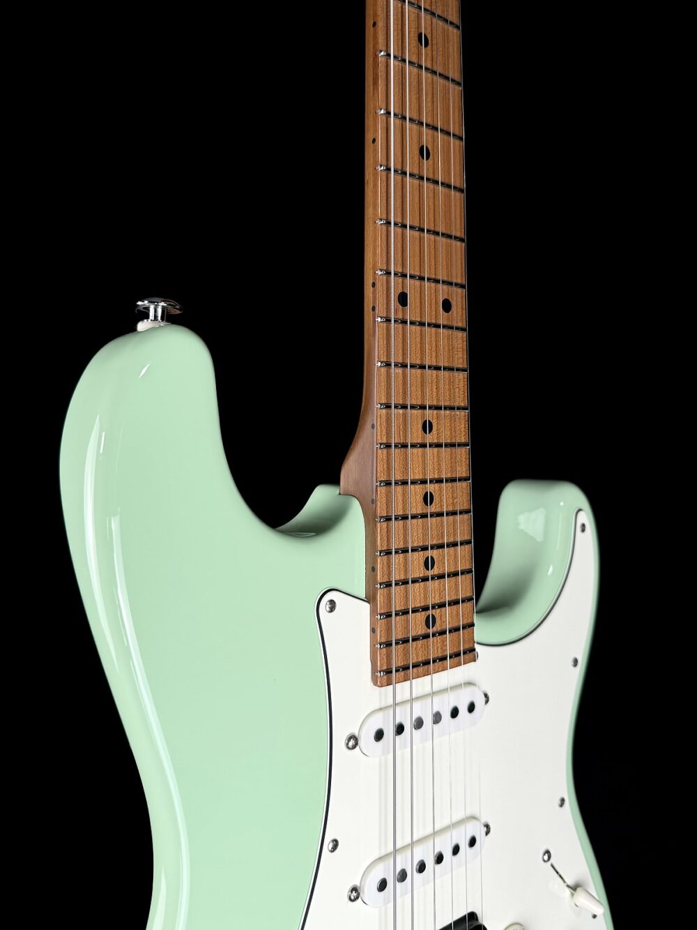 Suhr Classic S HSS - Dealer Select - Surf Green - Roasted Maple - ML Standard/Thornbucker Plus Pickups