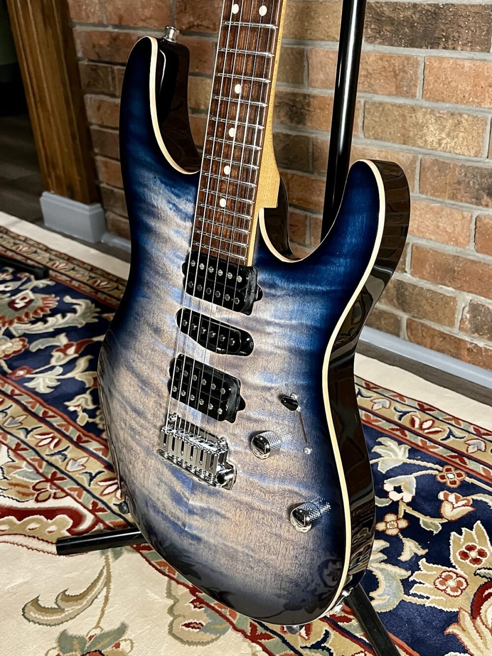 Suhr Modern Plus HSH with Pau Ferro Fretboard 2018 - Present - Faded Trans Whale Blue Burst