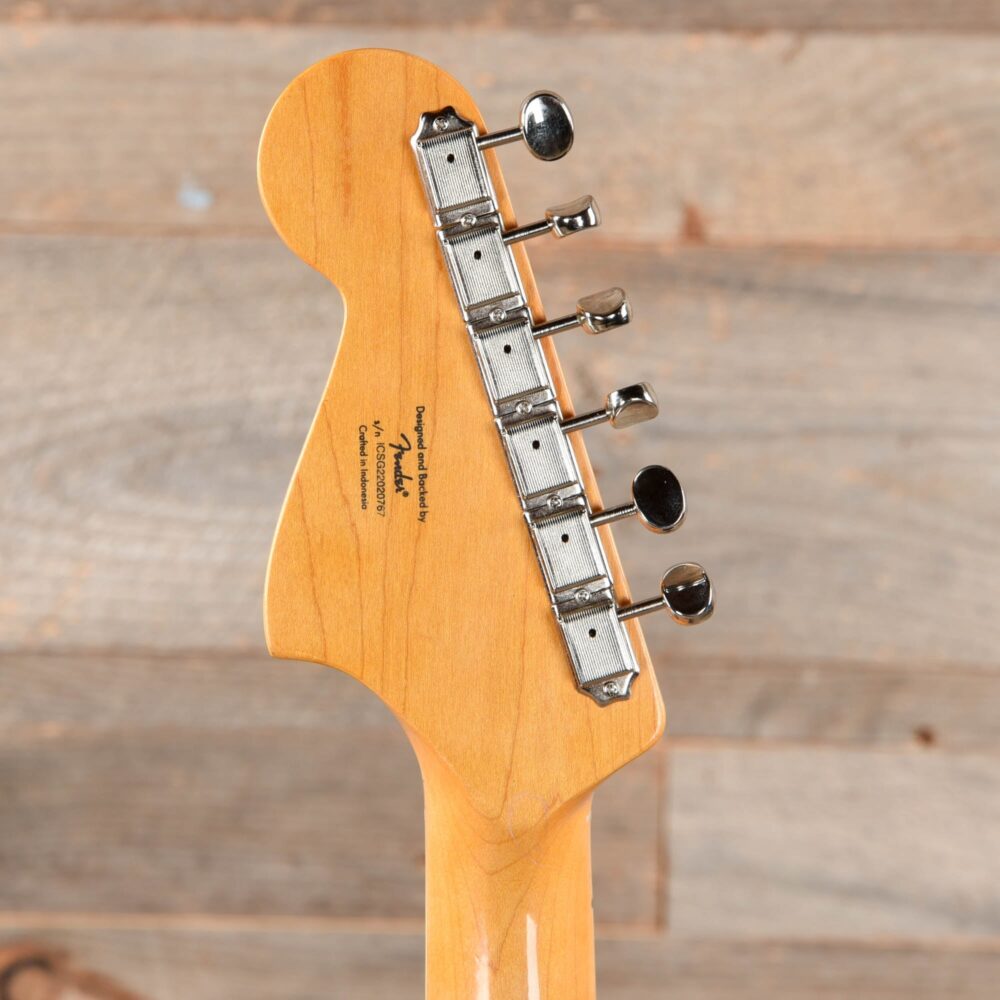 Squier Classic Vibe Bass VI Lake Placid Blue w/Matching Headcap & 3-Ply Parchment Pickguard - My Store