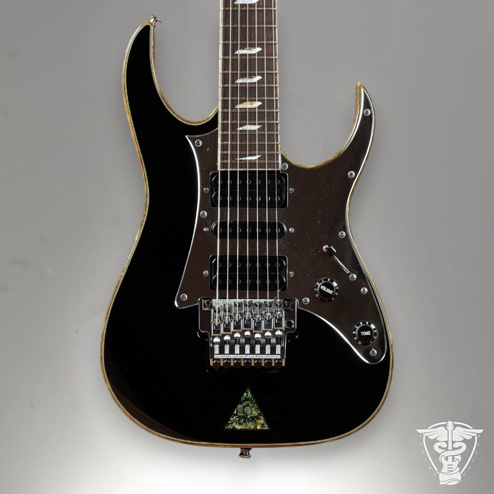 Ibanez UV777P-BK Steve Vai Signature Universe 1998 - 2012 - Black
