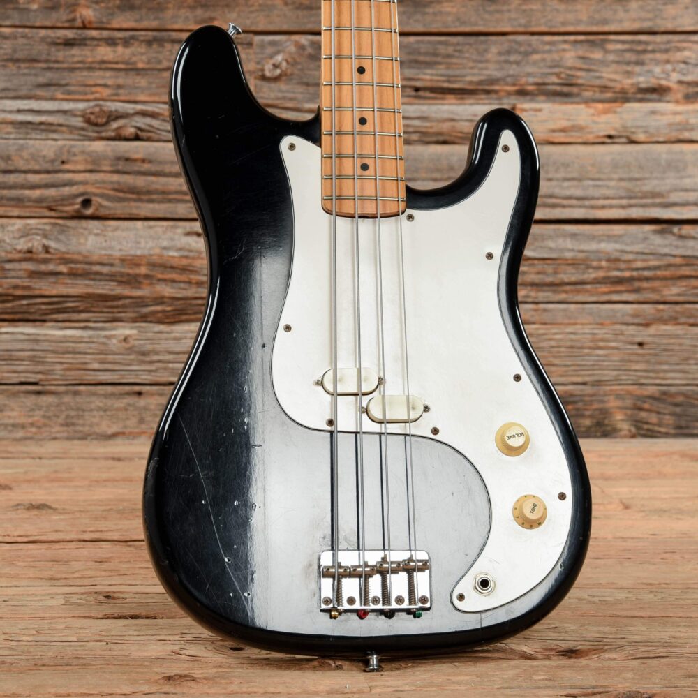 Squier Bullet Bass Black 1983 - My Store