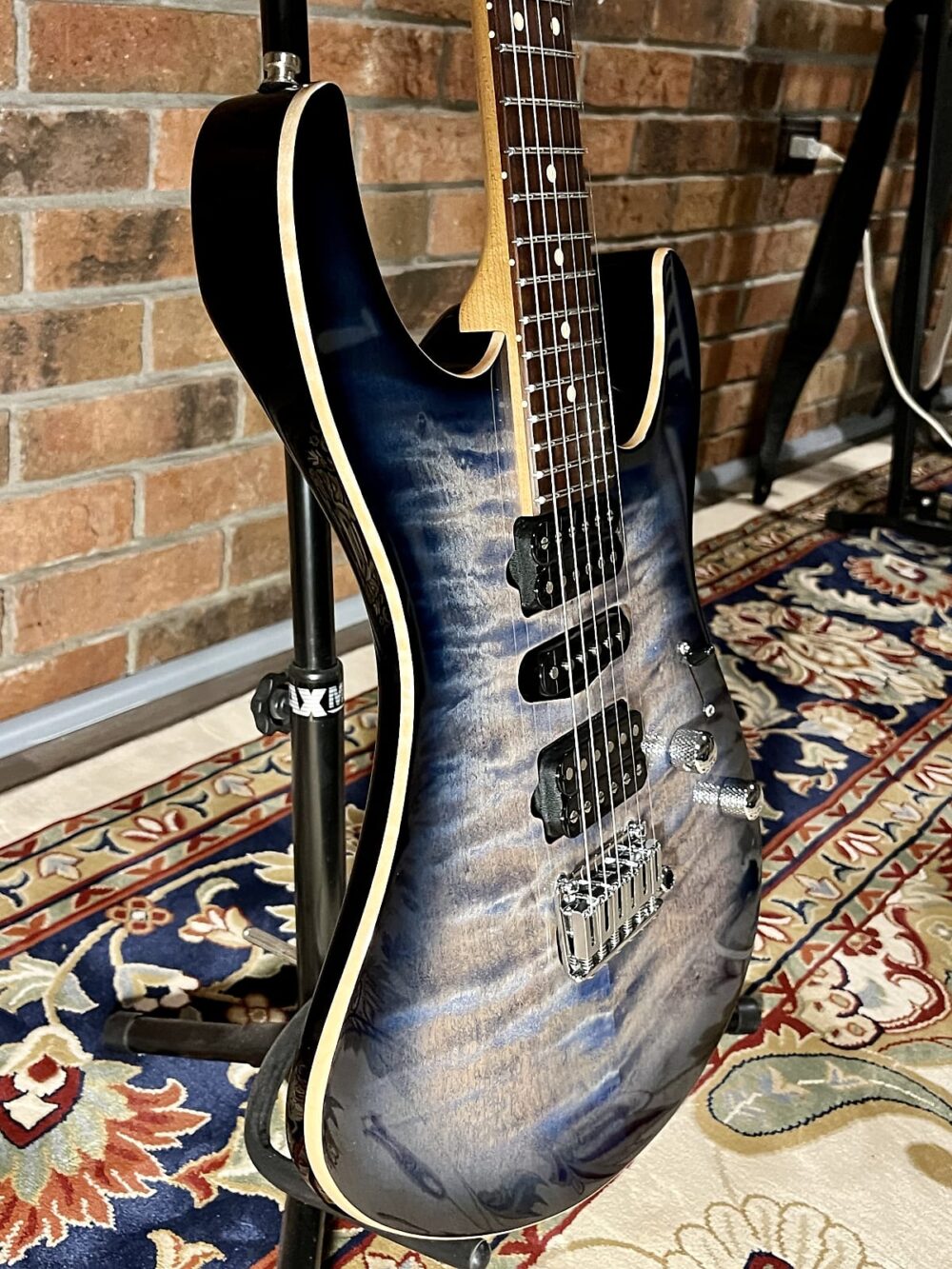 Suhr Modern Plus HSH with Pau Ferro Fretboard 2018 - Present - Faded Trans Whale Blue Burst