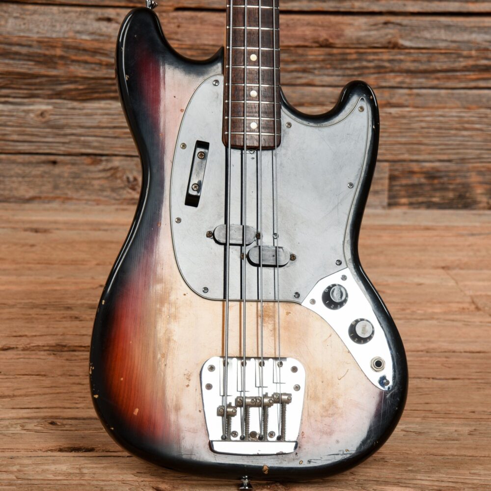 Fender Mustang Bass Sunburst 1977 - My Store