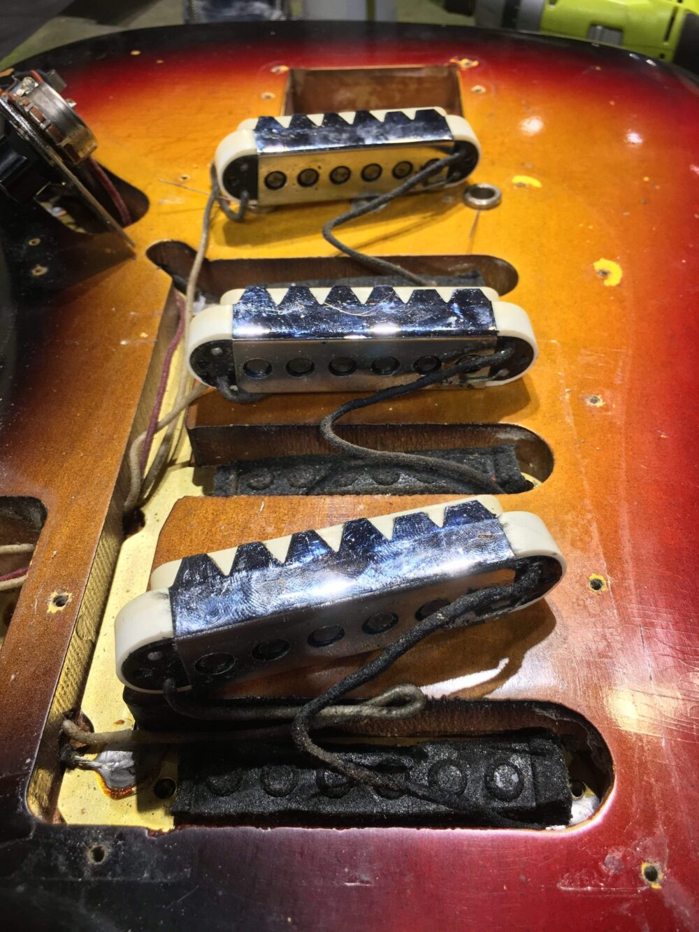 Fender Bass VI Sunburst 1963 - My Store