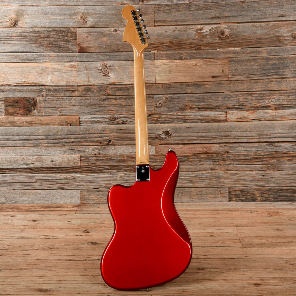 Fender Japan Bass VI Candy Apple Red 2013 - My Store