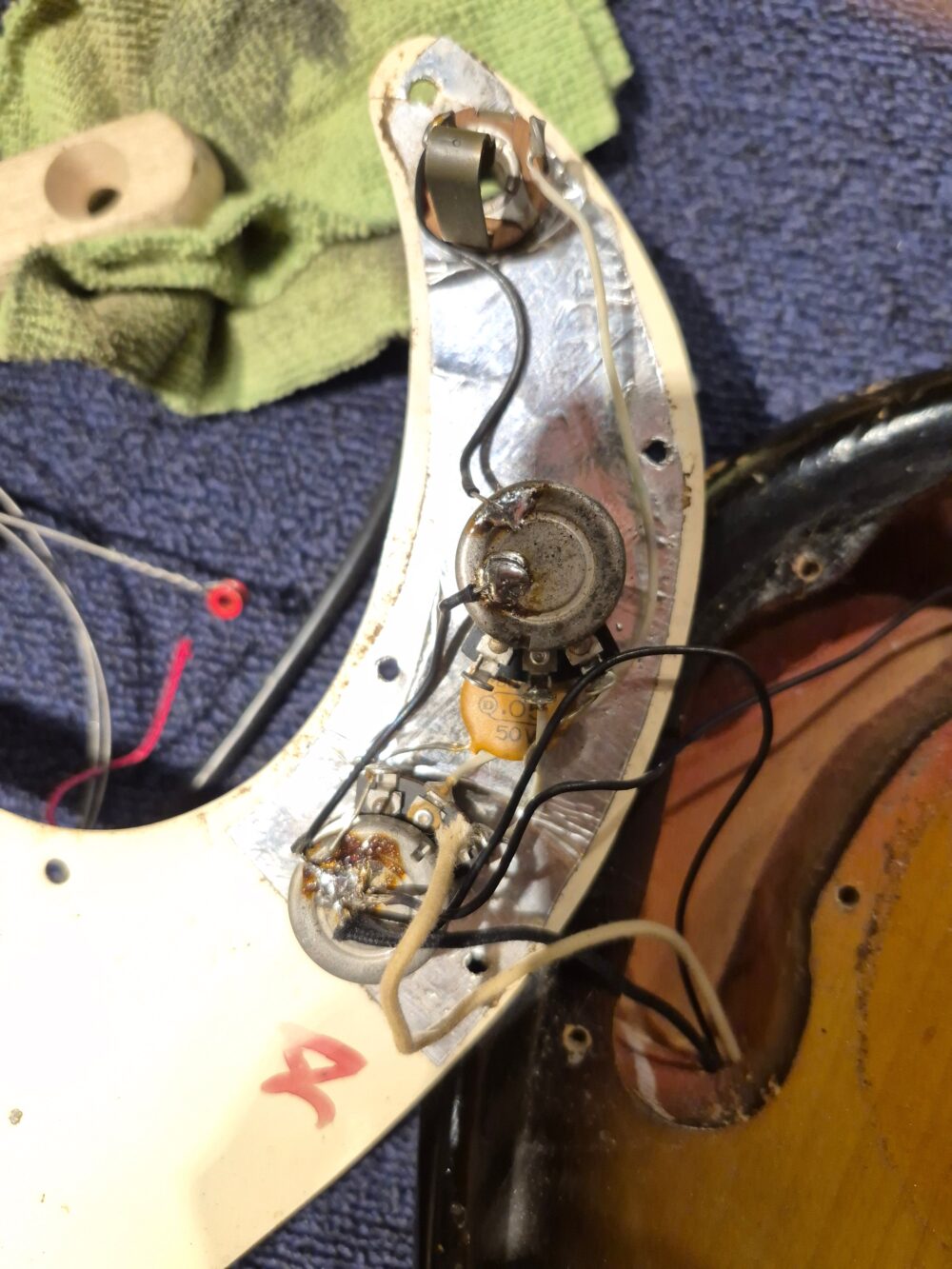 Fender Precision Bass w/Maple Cap Neck Sunburst 1970 - My Store