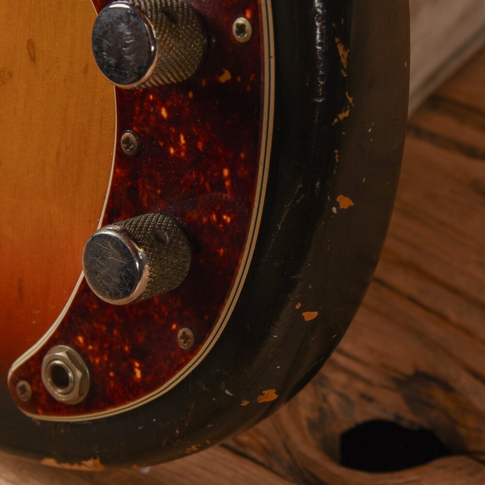 Fender Precision Bass w/Maple Cap Neck Sunburst 1970 - My Store