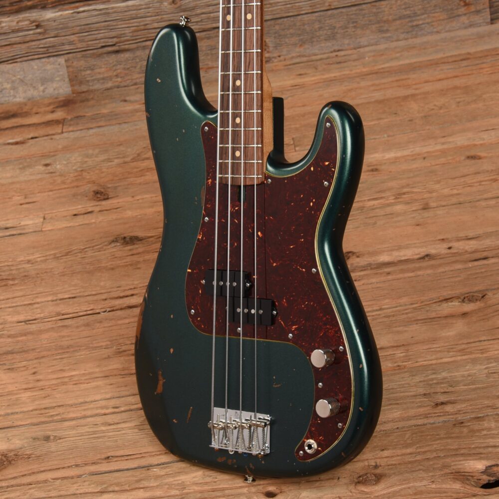 Olinto by LaBella P-Bass Relic British Racing Green 2024 - My Store