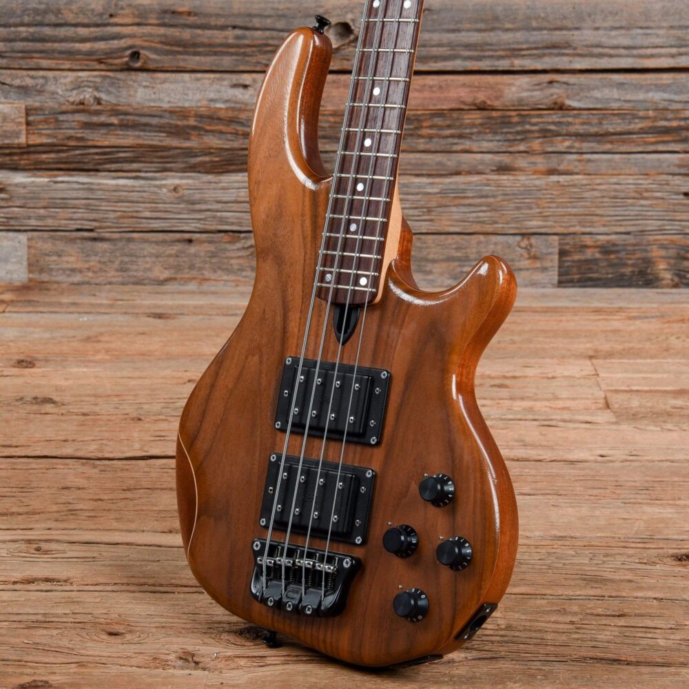Wal Mk3 American Walnut/Mahogany Core Natural 2000 - My Store