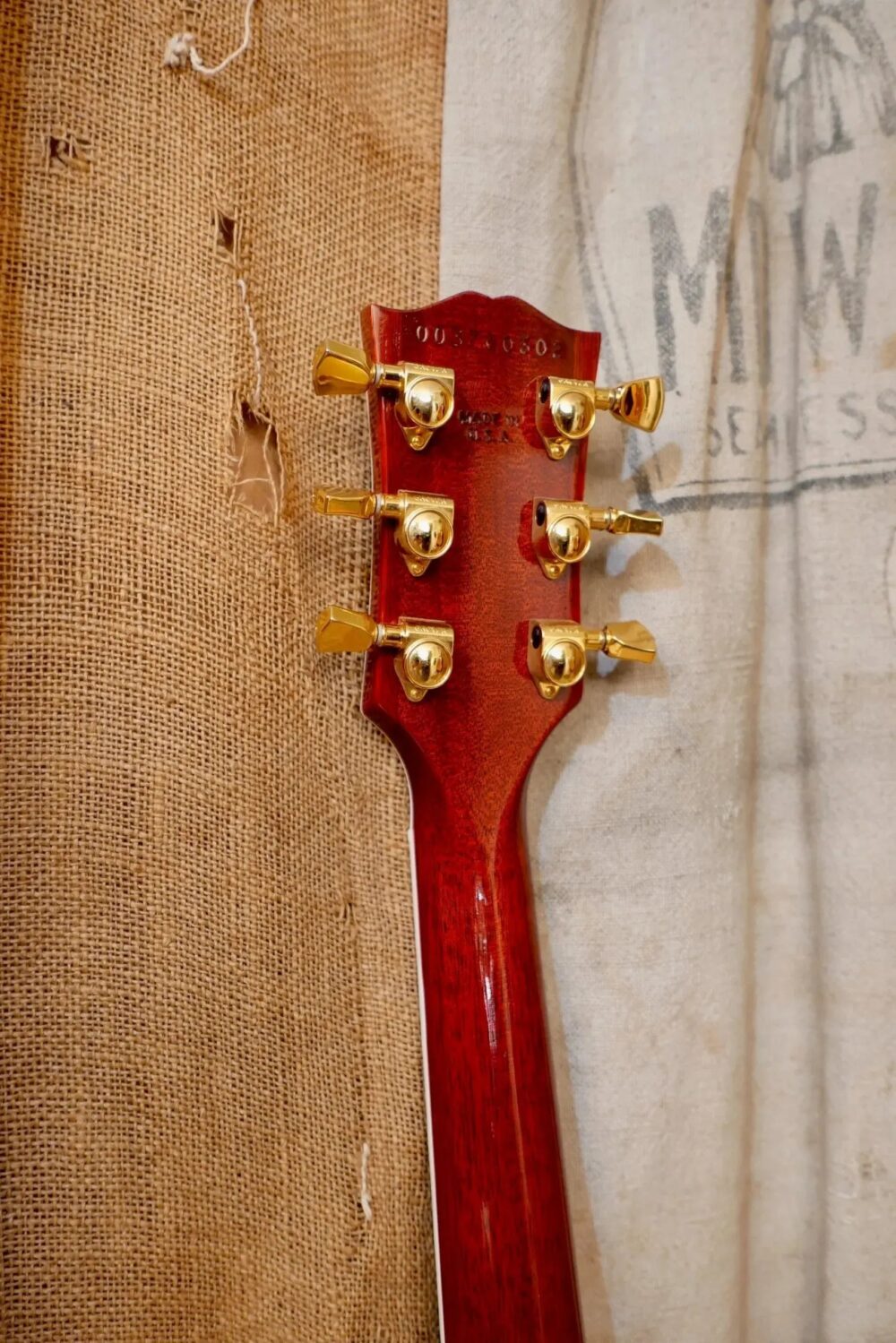 Used Gibson 2006 Gibson Les Paul Supreme Cherry Sunburst - The Guitar Rescue-The Guitar Rescue