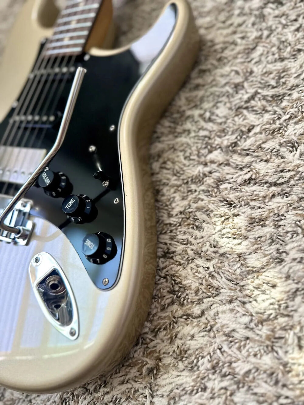 Suhr Limited Edition Classic S HSS - Champagne Metallic 2021 - The Guitar Rescue-The Guitar Rescue