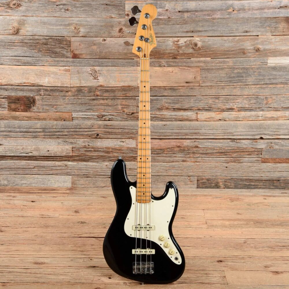 Fender Jazz Bass 1983 - The Guitar Rescue-The Guitar Rescue