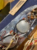 Fender Jazz Bass Natural 1972 - The Guitar Rescue-The Guitar Rescue
