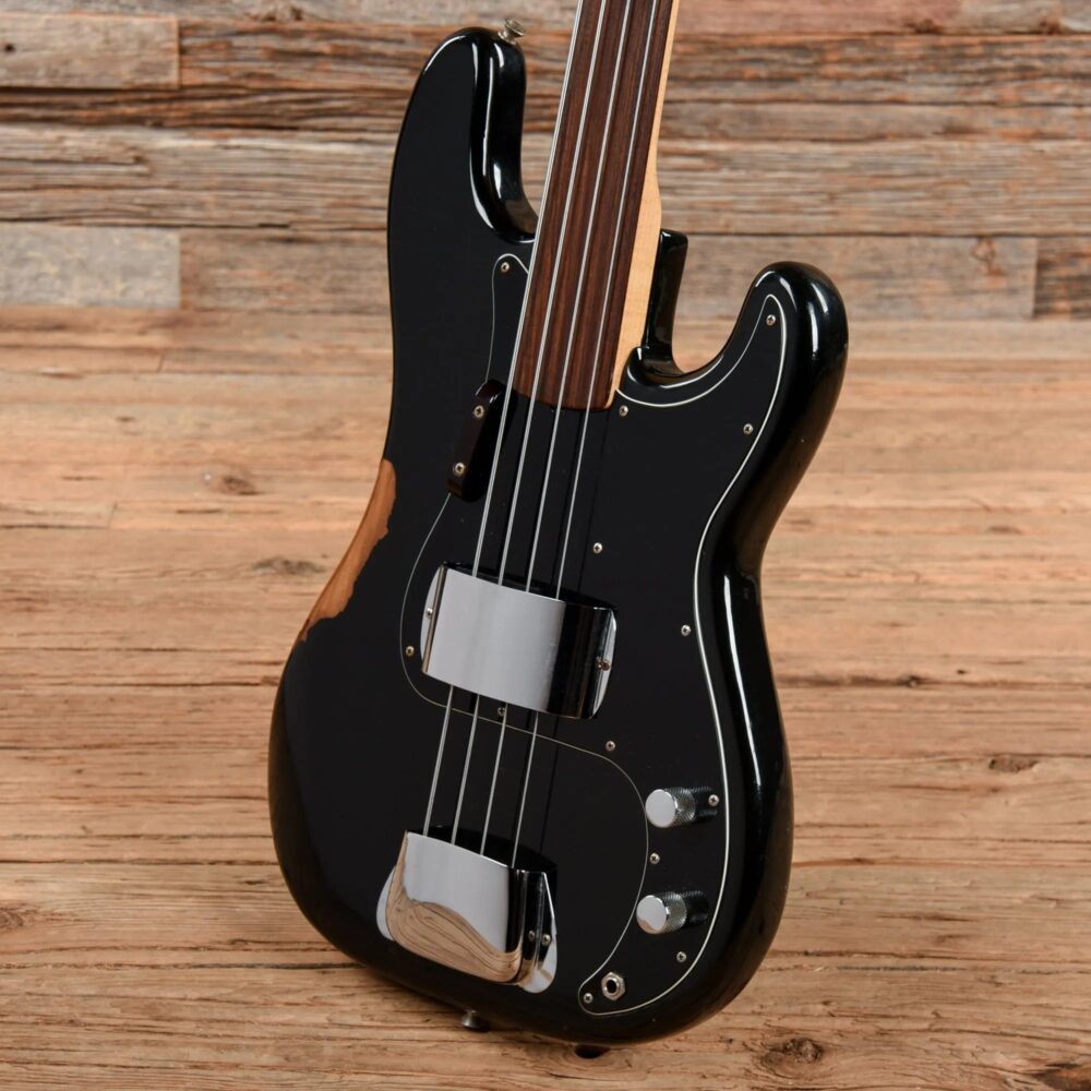 Fender Precision Bass Fretless Black 1977 - The Guitar Rescue-The Guitar Rescue