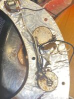 Fender Precision Bass Sunburst 1974 - The Guitar Rescue-The Guitar Rescue