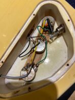 Gibson Explorer Bass Alpine White 1984 - The Guitar Rescue-The Guitar Rescue