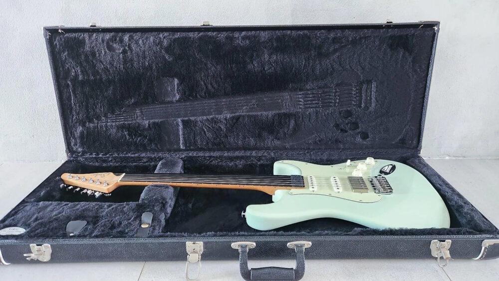 Suhr Dealer Select Classic S - Roasted Maple Sonic blue Electric Guitar 2024 - The Guitar Rescue-The Guitar Rescue