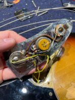 Fender Mustang Bass Sunburst 1974 - The Guitar Rescue-The Guitar Rescue
