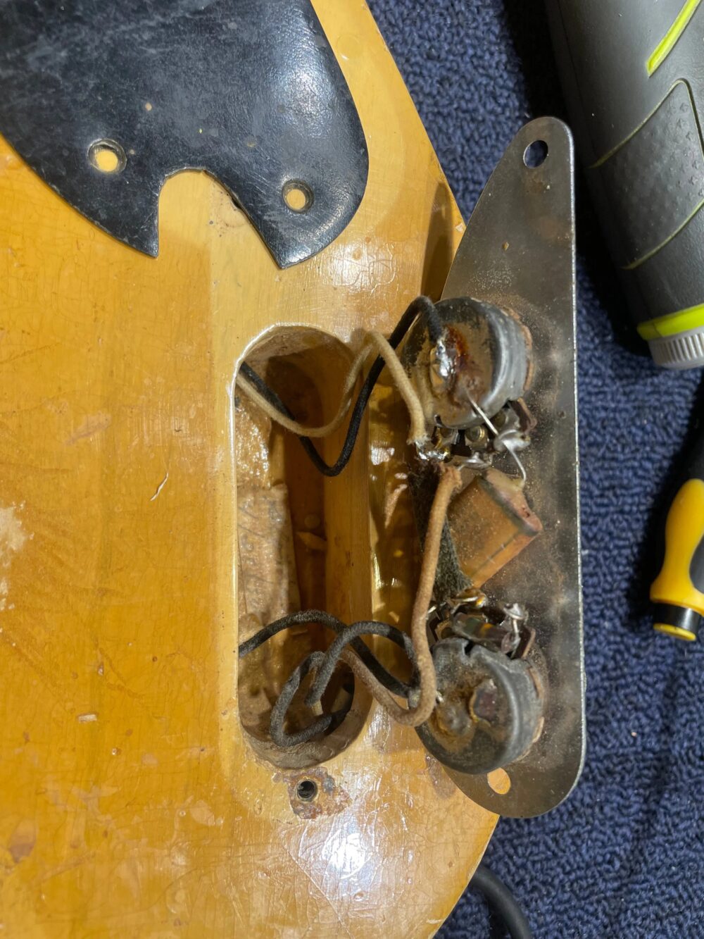 Fender Precision Bass Butterscotch Blonde 1954 - The Guitar Rescue-The Guitar Rescue