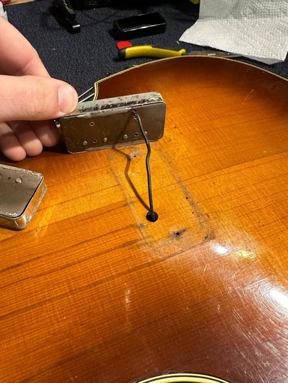 Hofner 500/1 1963 body w/Late 70s neck Sunburst 1963 LEFTY - The Guitar Rescue-The Guitar Rescue
