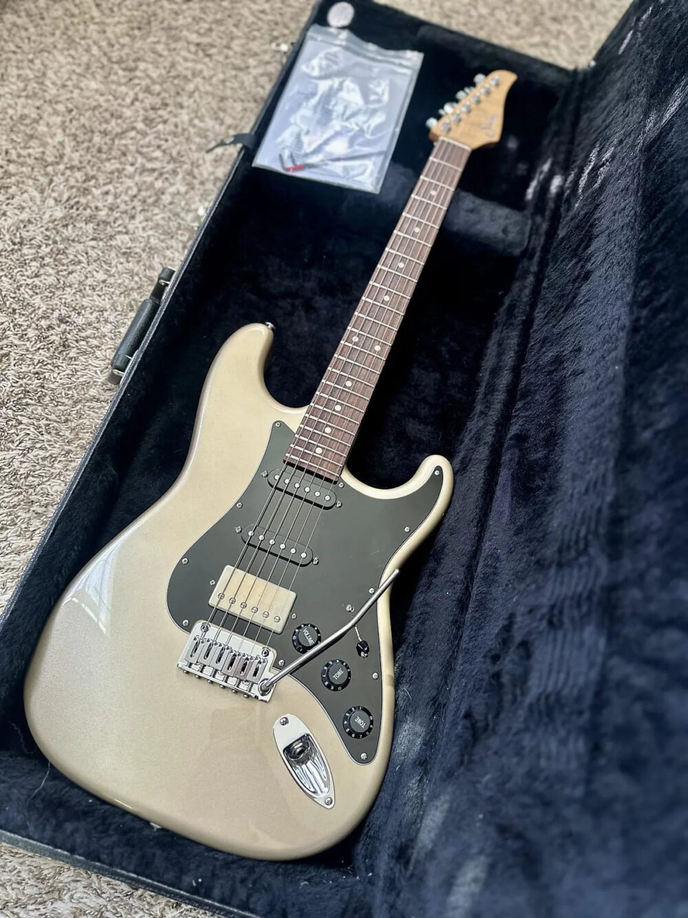Suhr Limited Edition Classic S HSS - Champagne Metallic 2021 - The Guitar Rescue-The Guitar Rescue
