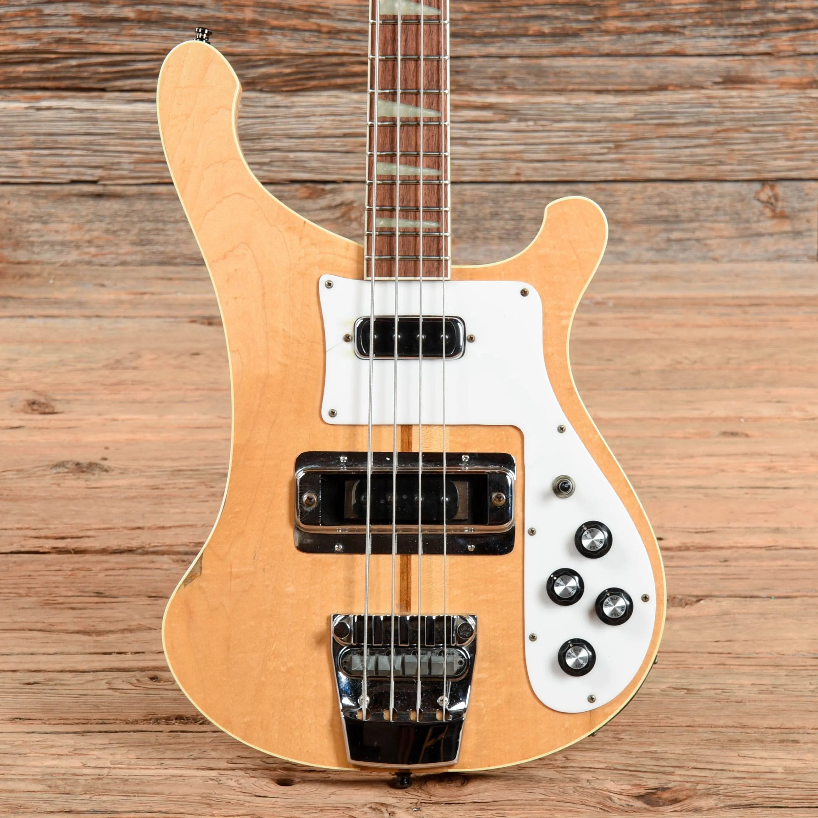rickenbacker-bass-guitars-4-string-rickenbacker-4001-mapleglo-1977-u4022163401-29445555650695 Rickenbacker 4001 Mapleglo 1977 - The Guitar Rescue-The Guitar Rescue