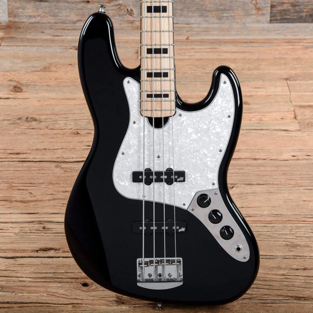 Roscoe Classic Custom 4JJ Black High Gloss - The Guitar Rescue-The Guitar Rescue
