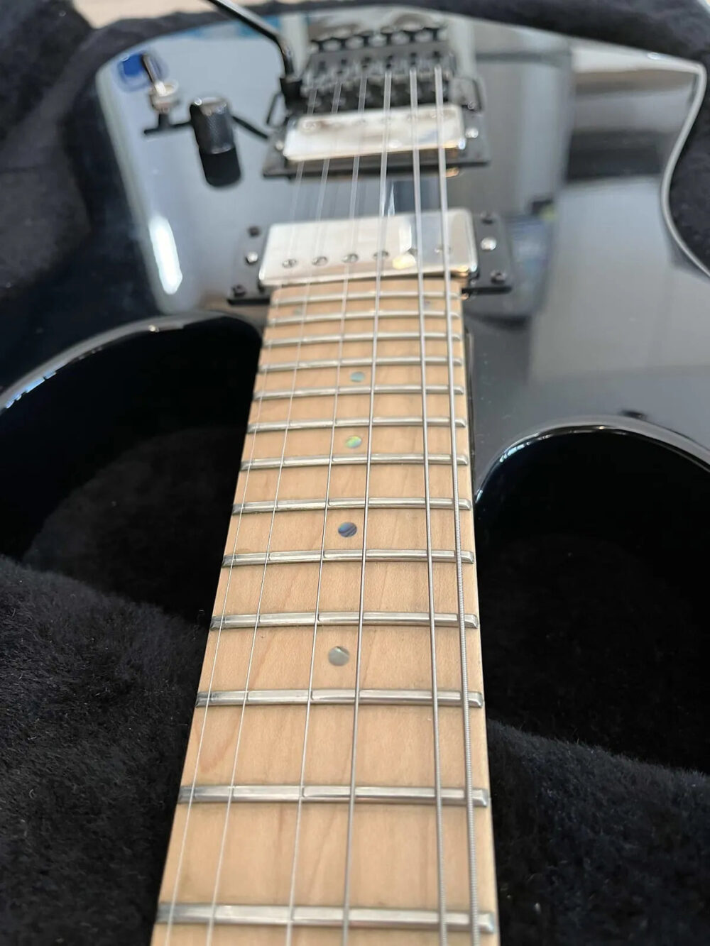 ESP Standard M-II Maple - electric guitar with Floyd Rose, year 2007, with OHSC - The Guitar Rescue-The Guitar Rescue